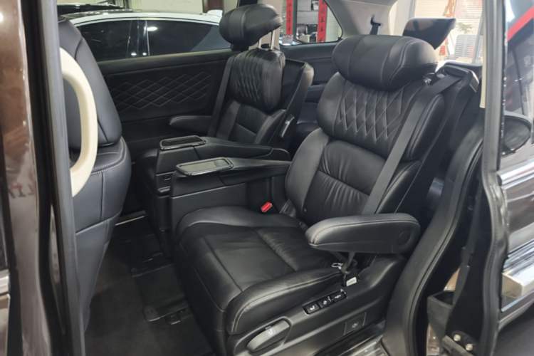 Used Honda Elysion 2019 2.0L Hybrid Luxury Edition Left Rear Seat
