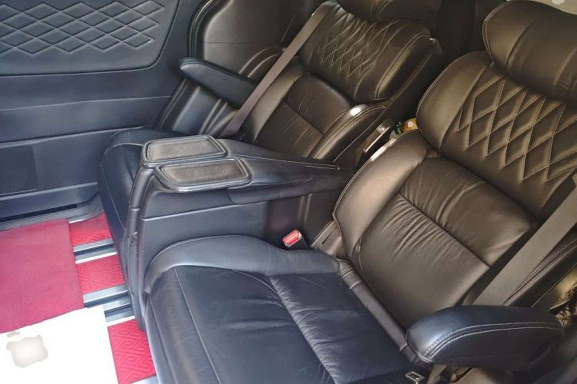 Used Honda Elysion 2019 2.0L Hybrid Supreme Edition Left Rear Seat