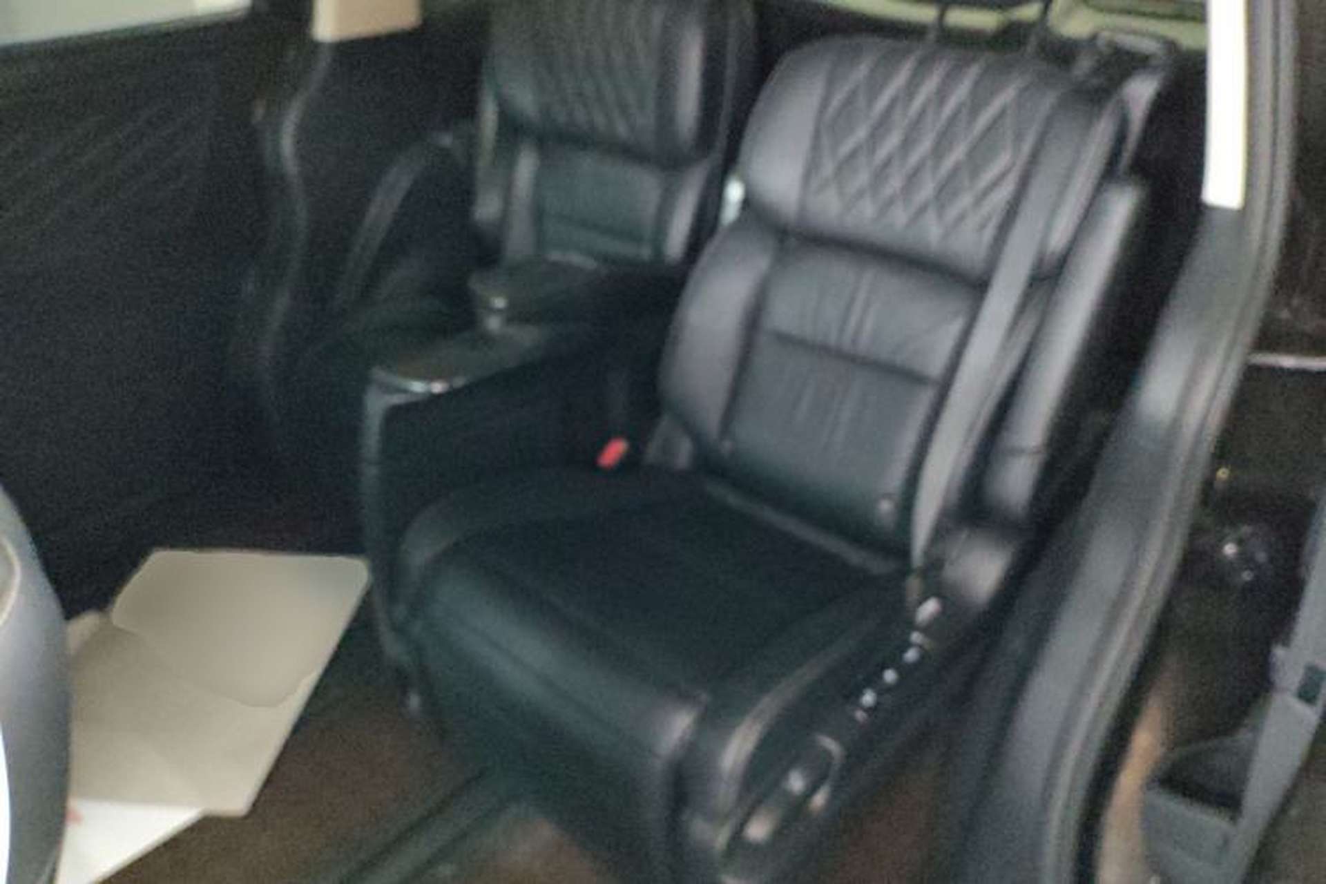 Used Honda Elysion 2019 2.0L Hybrid Luxury Edition Left Rear Seat