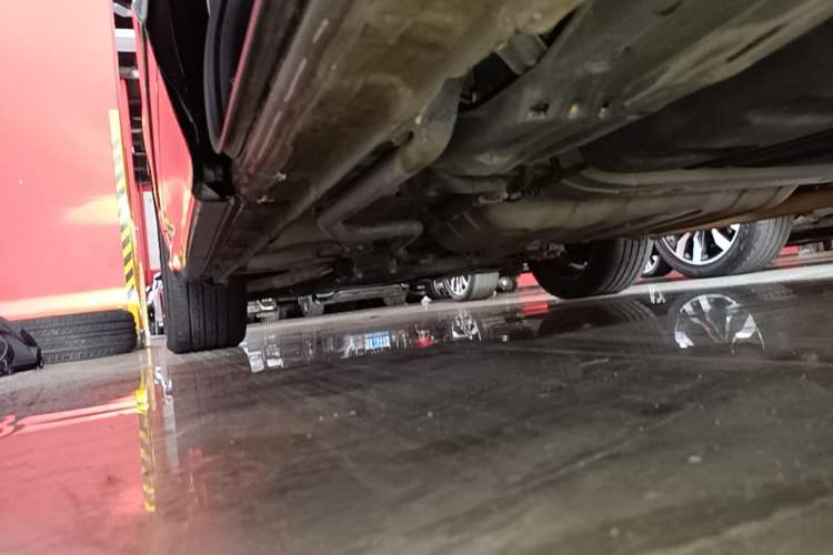 Used Honda Elysion 2019 2.0L Hybrid Supreme Edition Left Side Sill