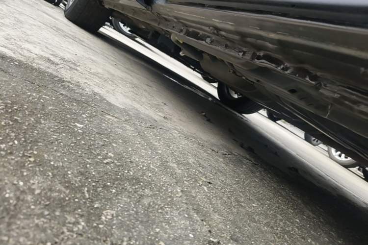 Used Honda Elysion 2019 2.0L Hybrid Luxury Edition Left Side Sill