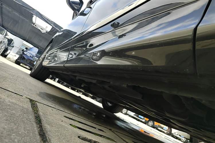 Used Honda Elysion 2019 2.0L Hybrid Luxury Edition Left Side Sill
