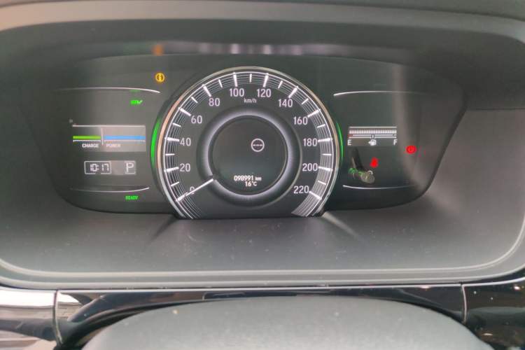 Used Honda Elysion 2019 2.0L Hybrid Luxury Edition Odometer Close Up