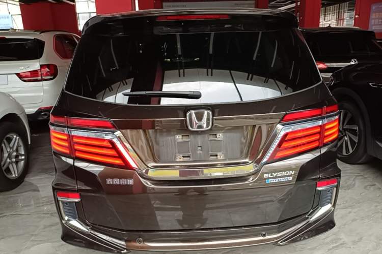 Used Honda Elysion 2019 2.0L Hybrid Supreme Edition Rear