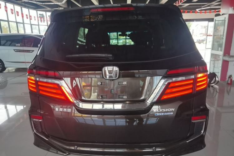 Used Honda Elysion 2019 2.0L Hybrid Luxury Edition Rear