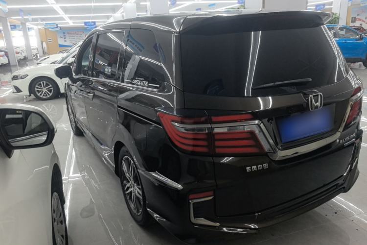 Used Honda Elysion 2019 2.0L Hybrid Luxury Edition Rear Left 45 Deg
