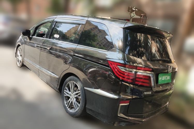 Used Honda Elysion 2019 2.0L Hybrid Luxury Edition Rear Left 45 Deg