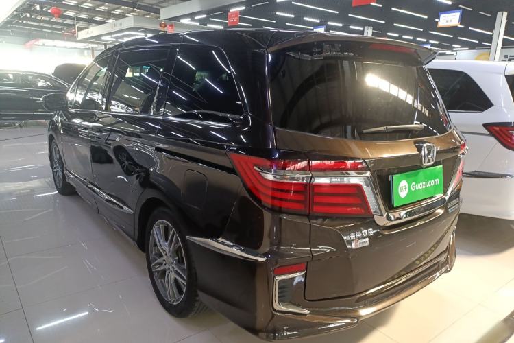 Used Honda Elysion 2019 2.0L Hybrid Luxury Edition Rear Left 45 Deg