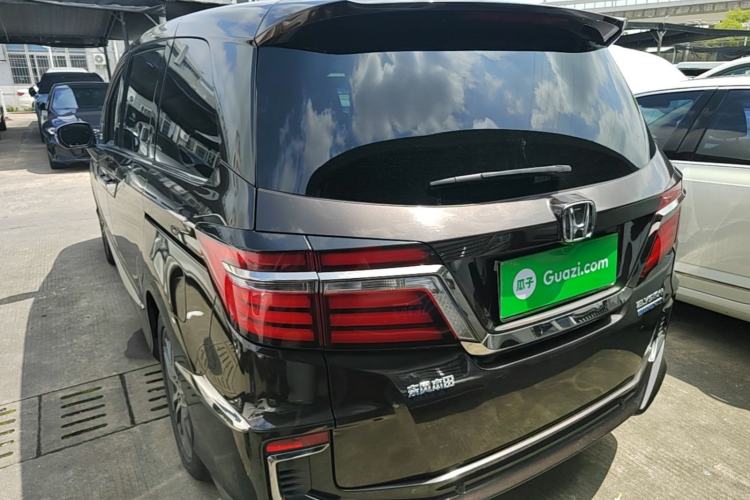 Used Honda Elysion 2019 2.0L Hybrid Luxury Edition Rear Left 45 Deg