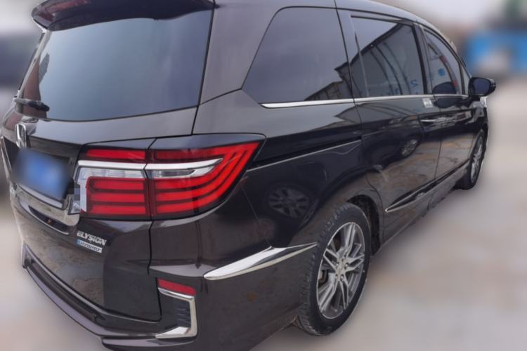 Used Honda Elysion 2019 2.0L Hybrid Luxury Edition Rear Right 45 Deg