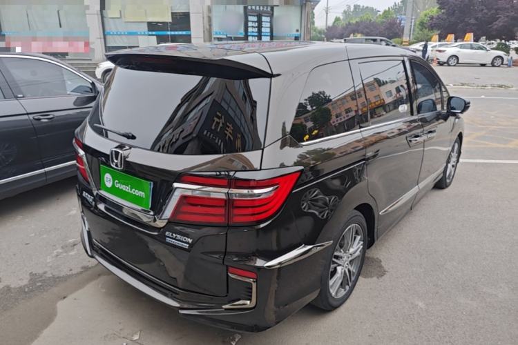 Used Honda Elysion 2019 2.0L Hybrid Luxury Edition Rear Right 45 Deg