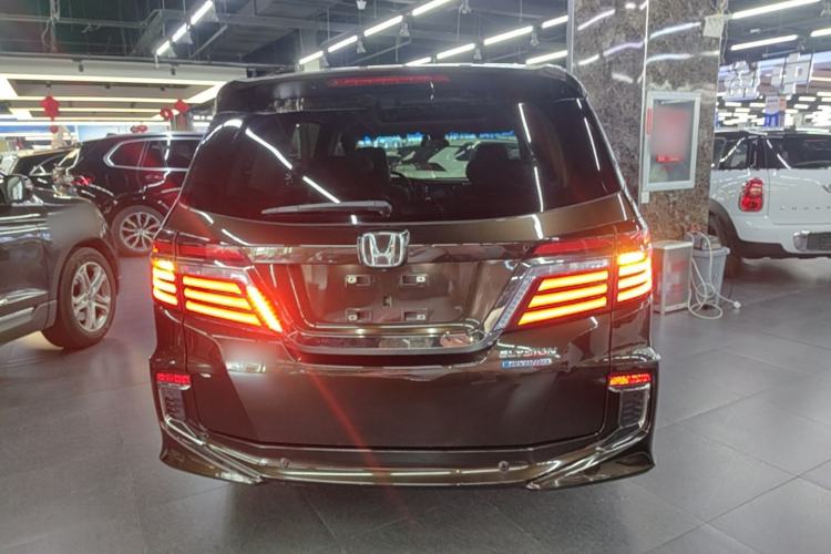 Used Honda Elysion 2019 2.0L Hybrid Luxury Edition Rear