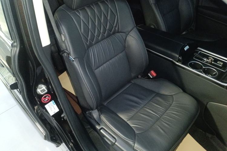 Used Honda Elysion 2019 2.0L Hybrid Luxury Edition Right Front Seat