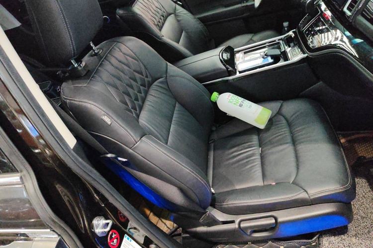 Used Honda Elysion 2019 2.0L Hybrid Luxury Edition Right Front Seat