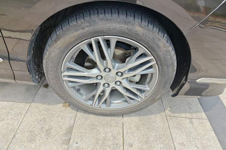 Used Honda Elysion 2019 2.0L Hybrid Luxury Edition Right Front Wheel Hub