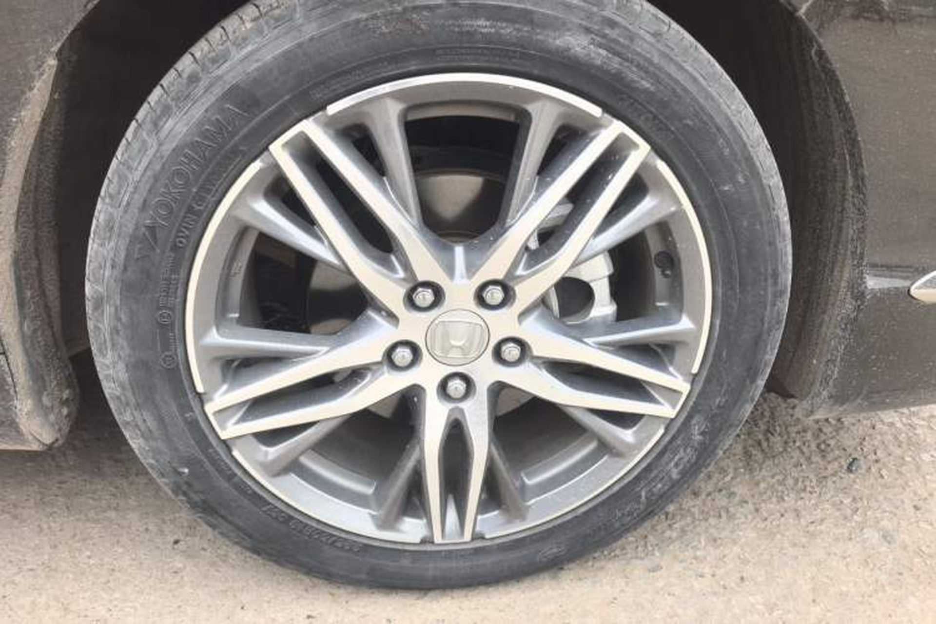 Used Honda Elysion 2019 2.0L Hybrid Luxury Edition Right Front Wheel Hub