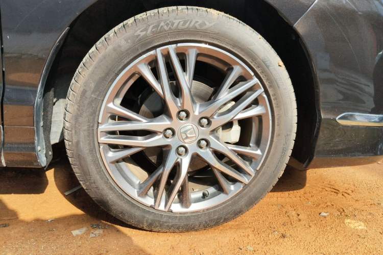 Used Honda Elysion 2019 2.0L Hybrid Luxury Edition Right Front Wheel Hub