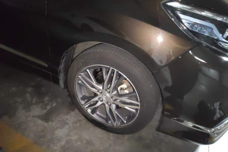 Used Honda Elysion 2019 2.0L Hybrid Luxury Edition Right Front Wheel Hub