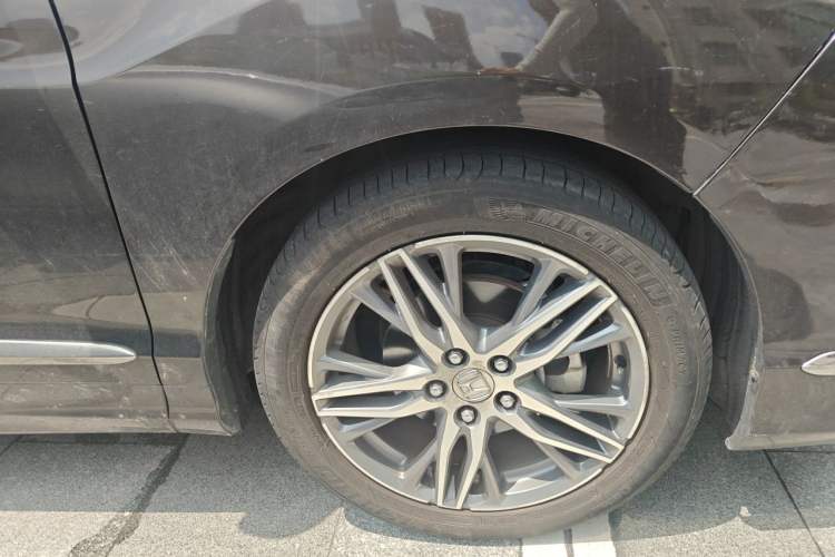 Used Honda Elysion 2019 2.0L Hybrid Supreme Edition Right Front Wheel Hub