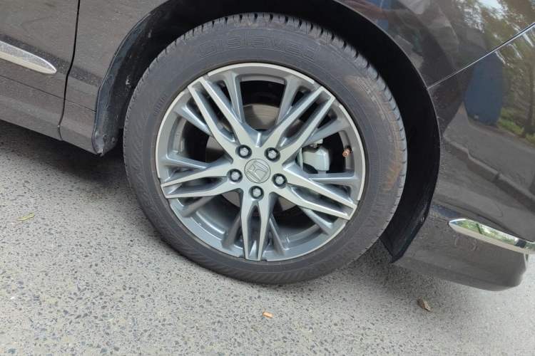 Used Honda Elysion 2019 2.0L Hybrid Luxury Edition Right Front Wheel Hub