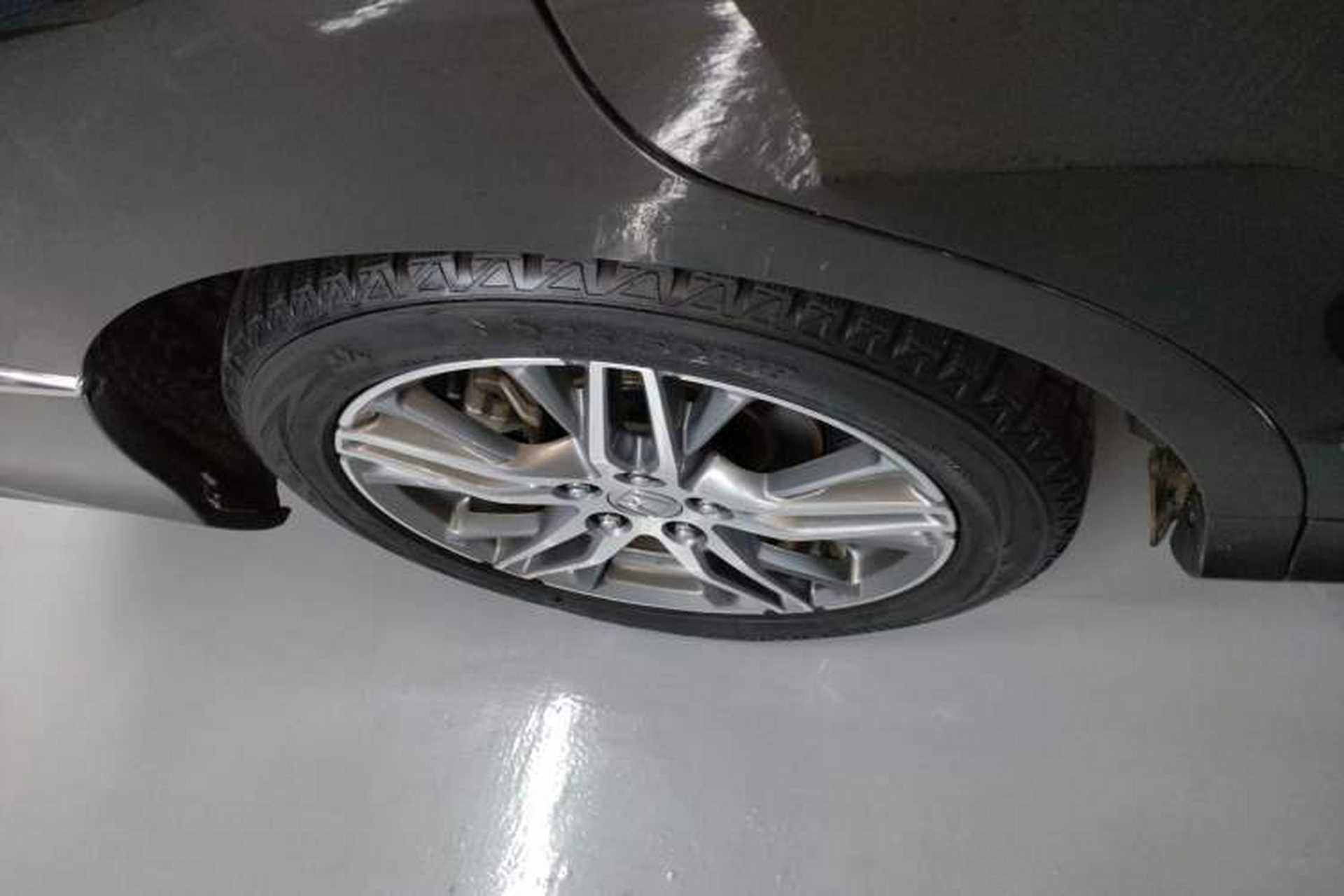 Used Honda Elysion 2019 2.0L Hybrid Luxury Edition Right Rear Wheel Hub