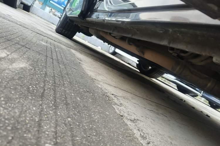 Used Honda Elysion 2019 2.0L Hybrid Luxury Edition Right Side Sill