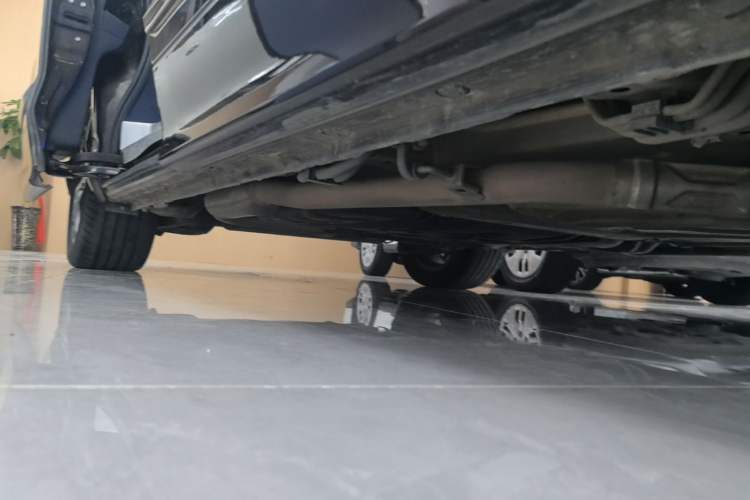 Used Honda Elysion 2019 2.0L Hybrid Luxury Edition Right Side Sill