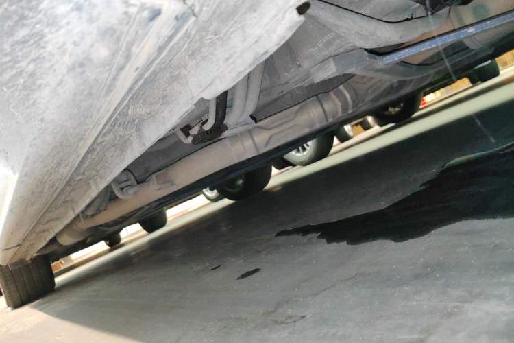 Used Honda Elysion 2019 2.0L Hybrid Luxury Edition Right Side Sill