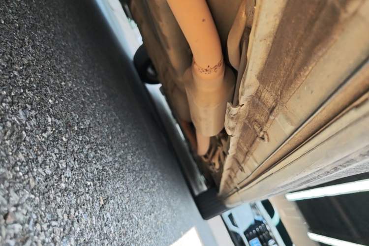 Used Honda Elysion 2019 2.0L Hybrid Luxury Edition Right Side Sill