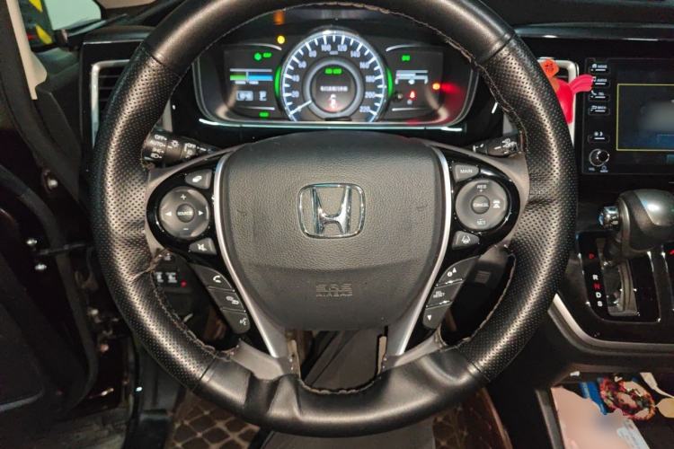 Used Honda Elysion 2019 2.0L Hybrid Luxury Edition Steering Wheel