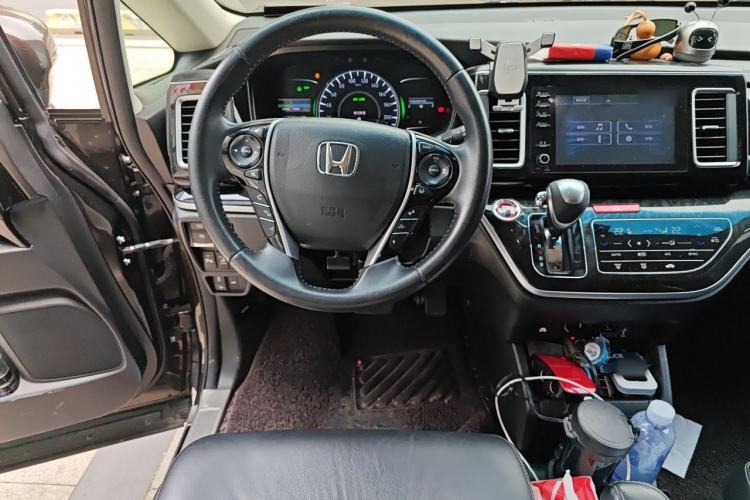Used Honda Elysion 2019 2.0L Hybrid Luxury Edition Steering Wheel