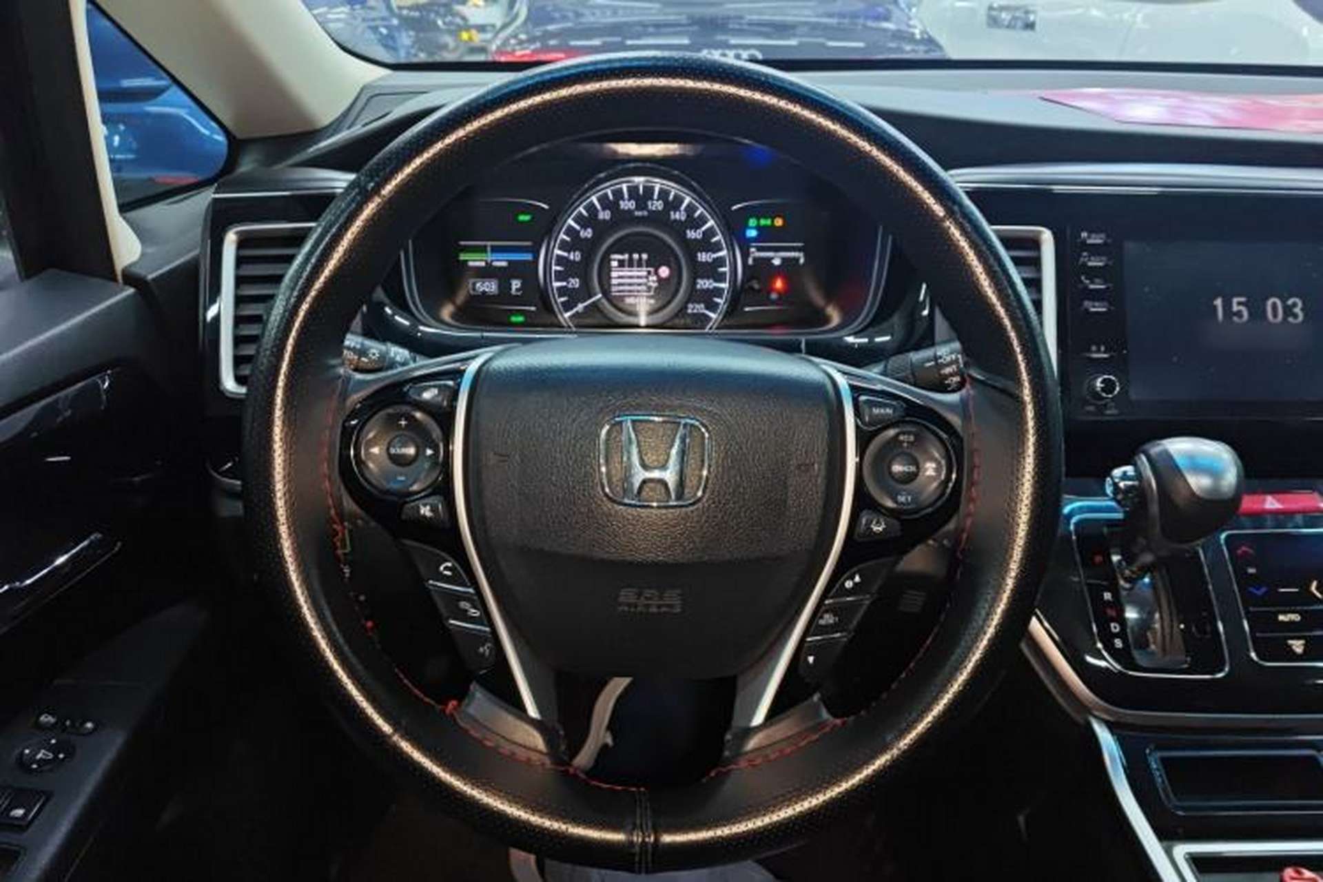 Used Honda Elysion 2019 2.0L Hybrid Luxury Edition Steering Wheel