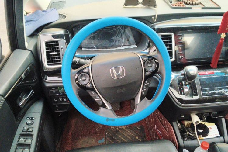 Used Honda Elysion 2019 2.0L Hybrid Luxury Edition Steering Wheel