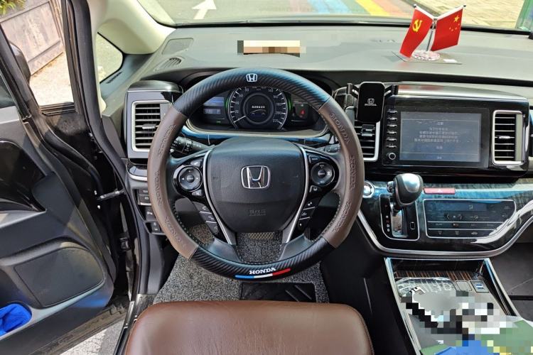 Used Honda Elysion 2019 2.0L Hybrid Supreme Edition Steering Wheel