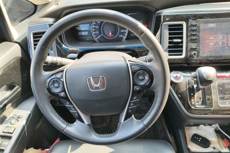 Used Honda Elysion 2019 2.0L Hybrid Luxury Edition Steering Wheel