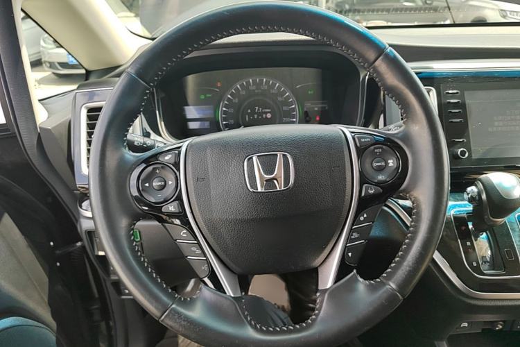 Used Honda Elysion 2019 2.0L Hybrid Luxury Edition Steering Wheel