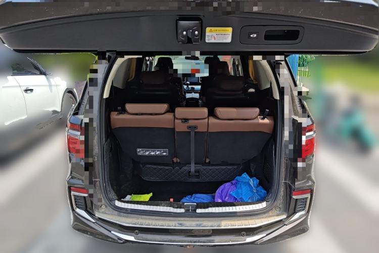 Used Honda Elysion 2019 2.0L Hybrid Supreme Edition Trunk