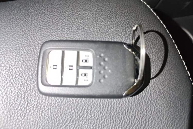 Used Honda Elysion 2019 2.0L Hybrid Luxury Edition Vehicle Key