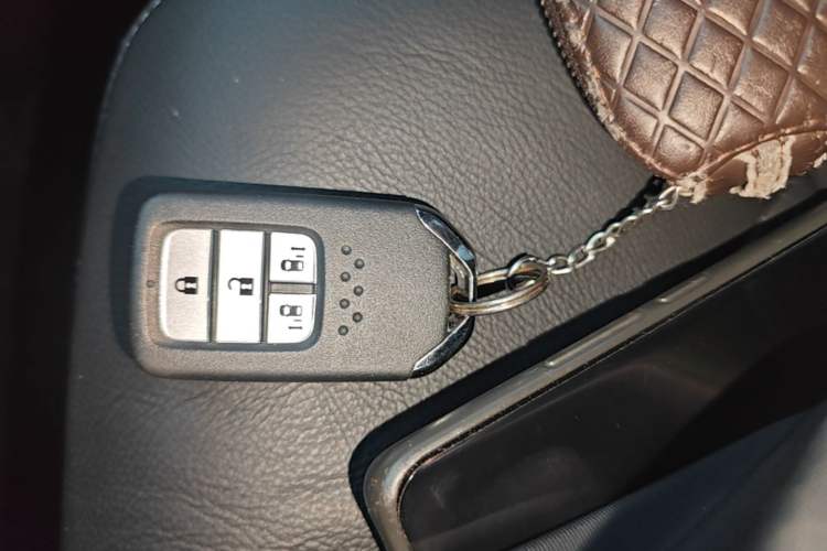 Used Honda Elysion 2019 2.0L Hybrid Luxury Edition Vehicle Key