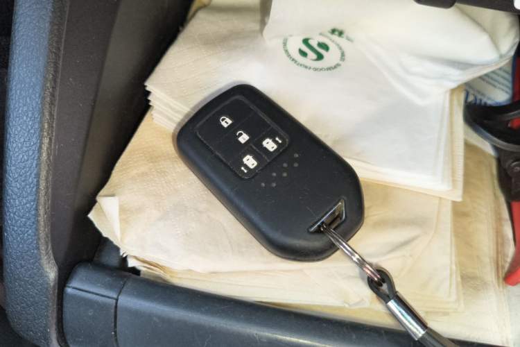 Used Honda Elysion 2019 2.0L Hybrid Luxury Edition Vehicle Key