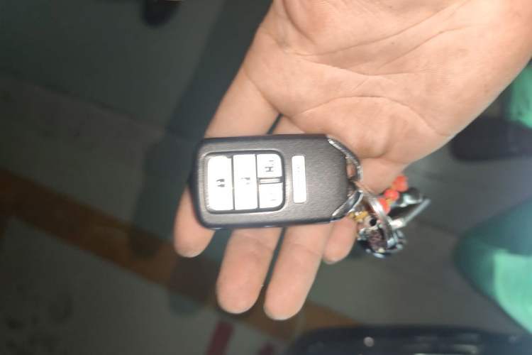 Used Honda Elysion 2019 2.0L Hybrid Supreme Edition Vehicle Key