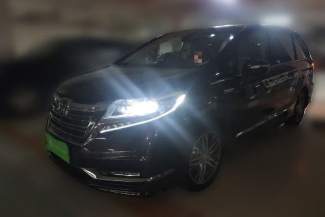 Used Honda Elysion 2019 2.0L Hybrid Supreme Edition