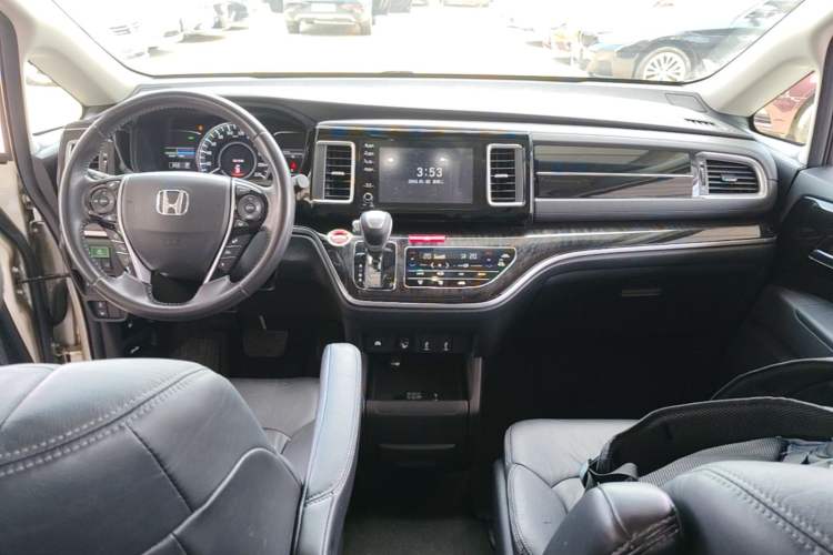 Used Honda Elysion 2019 2.0L Hybrid Luxury Edition Center Console