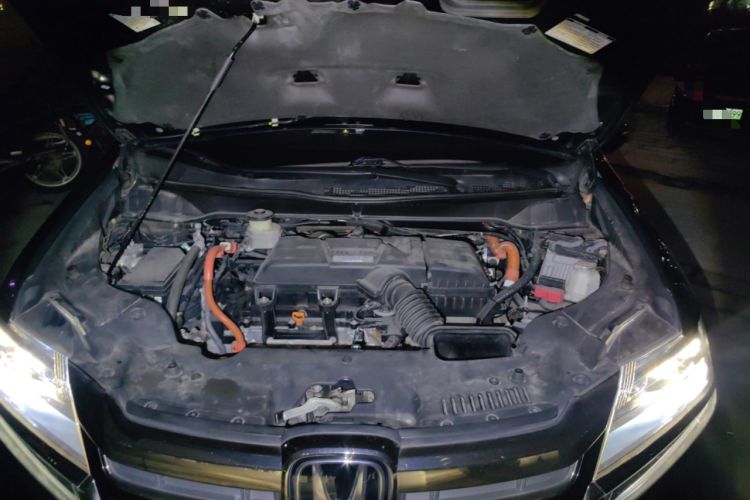 Used Honda Elysion 2019 2.0L Hybrid Luxury Edition Engine Bay