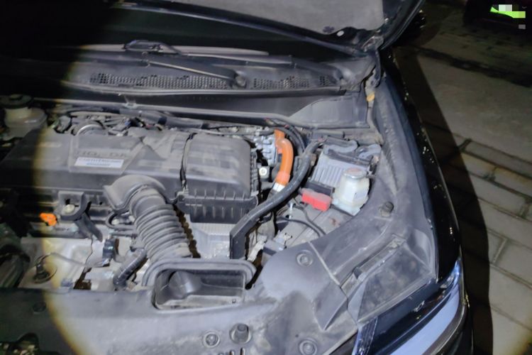 Used Honda Elysion 2019 2.0L Hybrid Luxury Edition Engine Bay Left