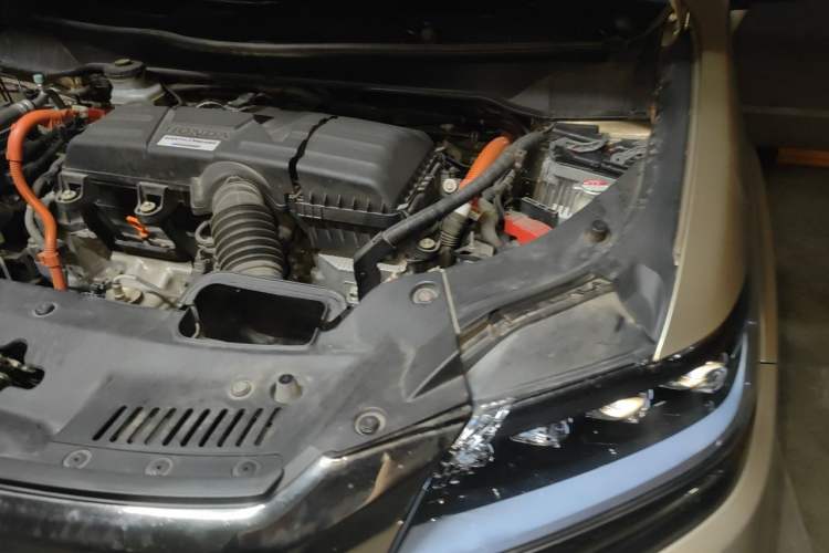Used Honda Elysion 2019 2.0L Hybrid Luxury Edition Engine Bay Left