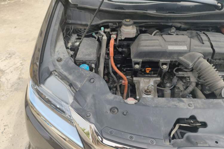 Used Honda Elysion 2019 2.0L Hybrid Comfort Edition Engine Bay Right