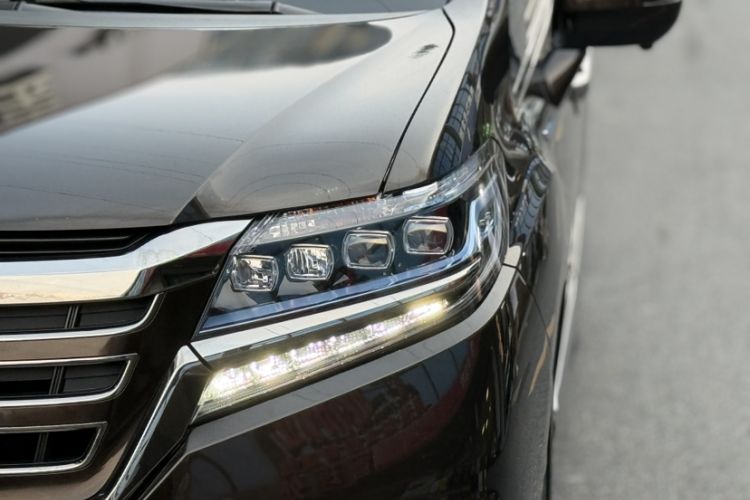 Used Honda Elysion 2019 2.0L Hybrid Luxury Edition Exterior 2