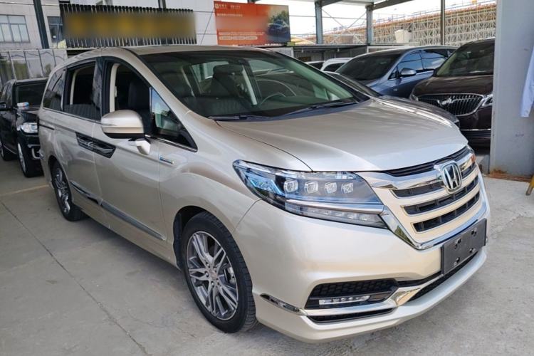 Used Honda Elysion 2019 2.0L Hybrid Luxury Edition Front Right 45 Deg