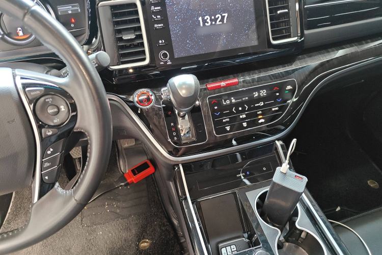 Used Honda Elysion 2019 2.0L Hybrid Luxury Edition Gear Lever